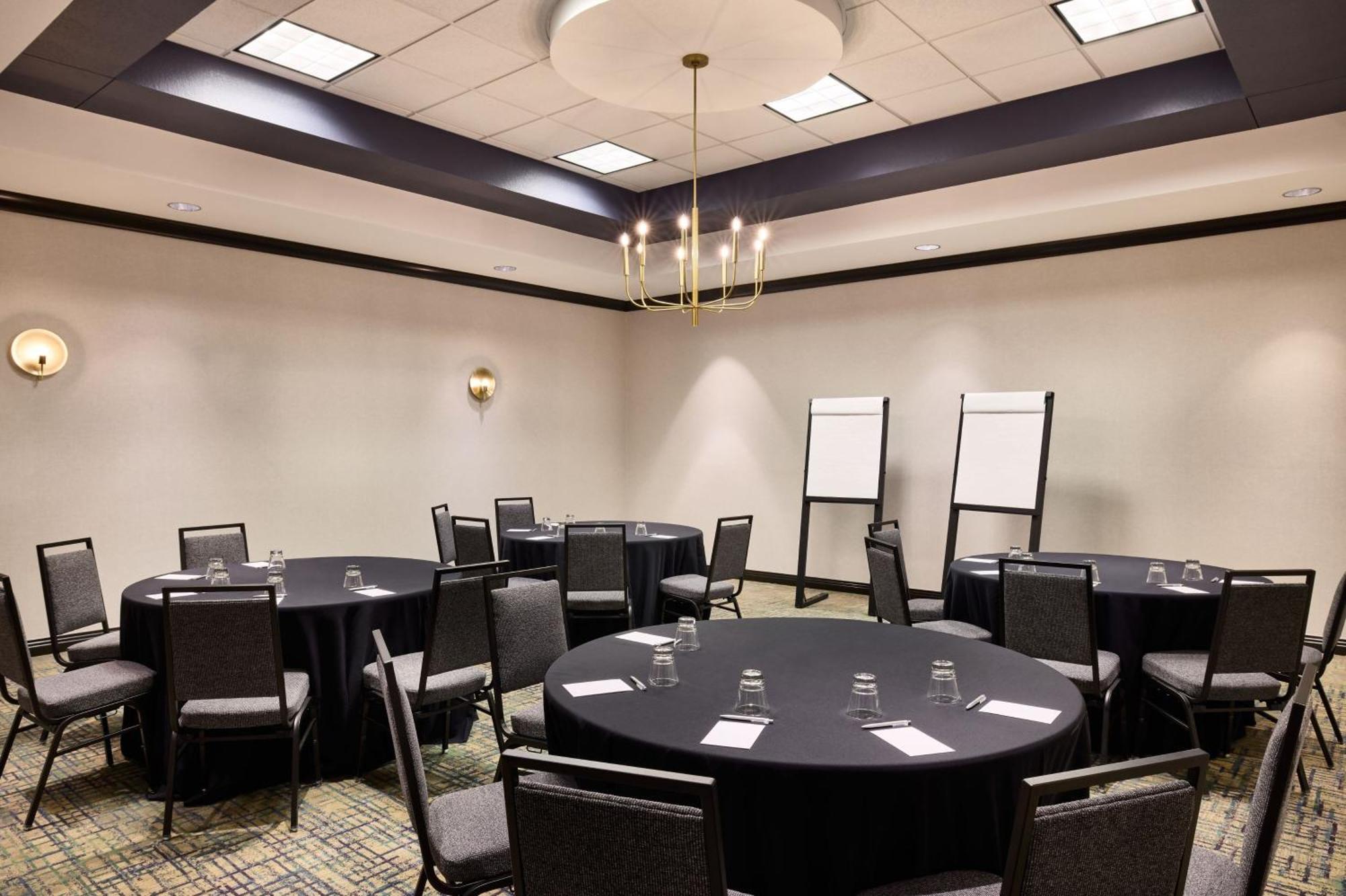 Renaissance Phoenix Glendale Hotel & Conference Center מראה חיצוני תמונה