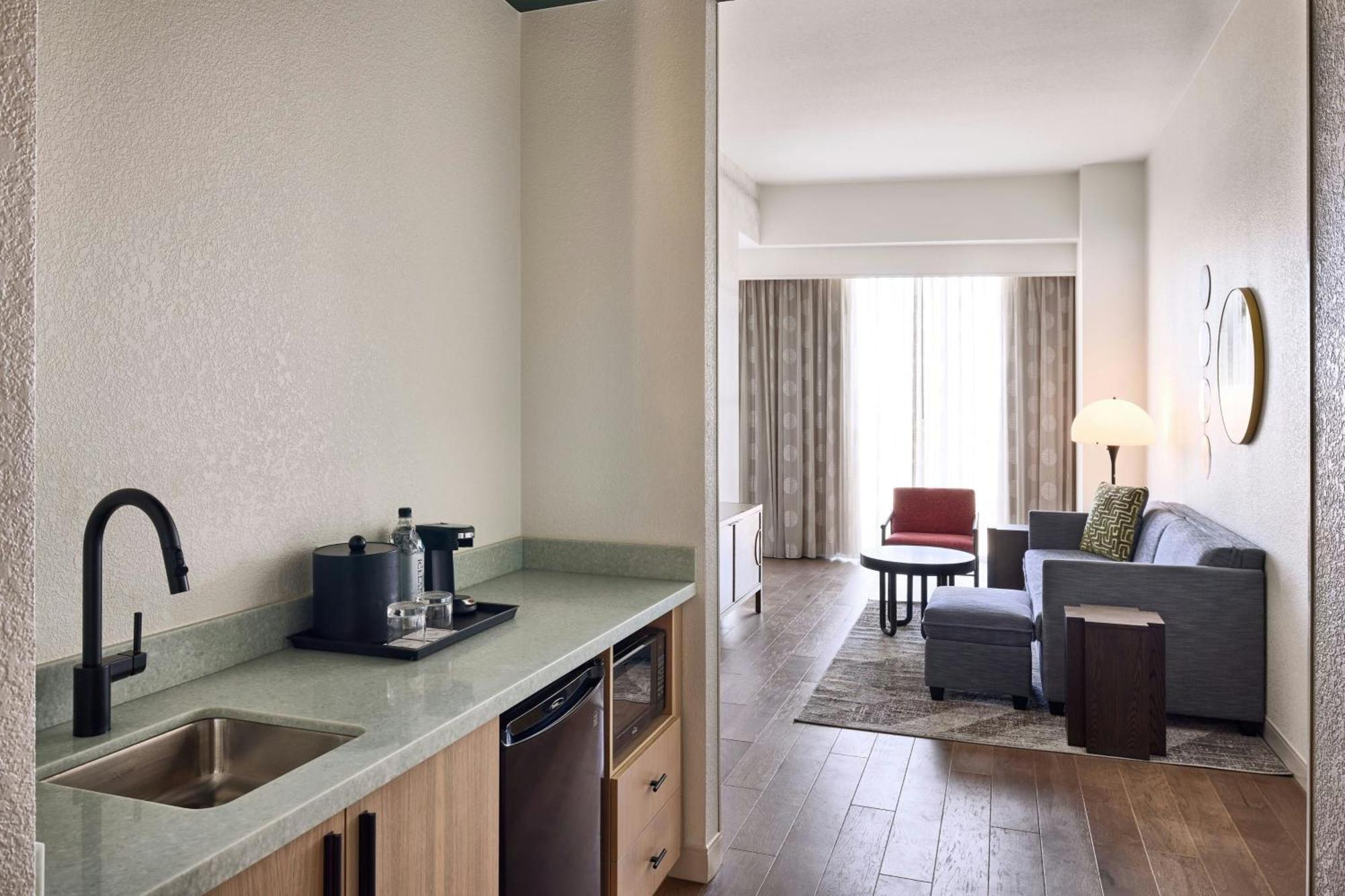 Renaissance Phoenix Glendale Hotel & Conference Center מראה חיצוני תמונה