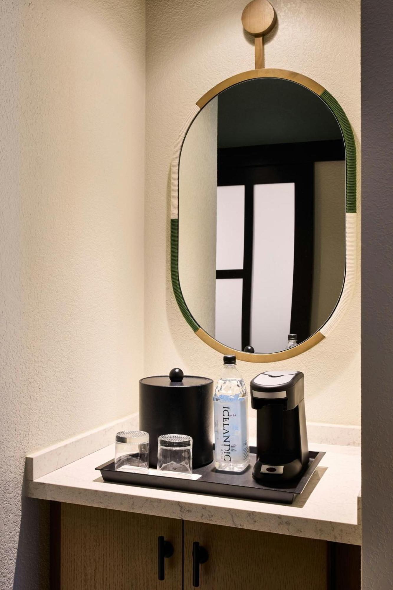 Renaissance Phoenix Glendale Hotel & Conference Center מראה חיצוני תמונה