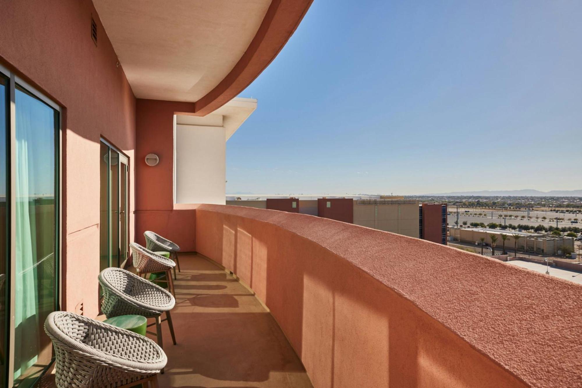 Renaissance Phoenix Glendale Hotel & Conference Center מראה חיצוני תמונה